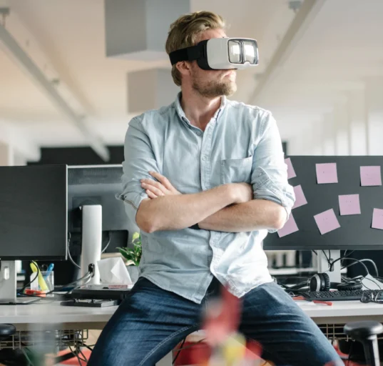 Palkkadata pöytään: 2025 Game Industry Salary Report ulkona